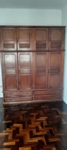Vendo Guarda Roupa Antigo