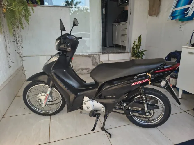 Honda biz es 2014 unica dona