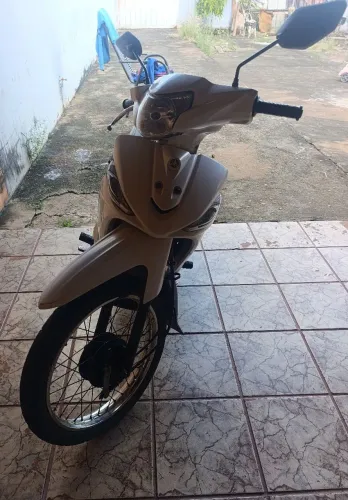 Moto Crypton k 115 cilindradas 