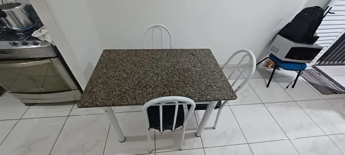 Mesa de mármore 