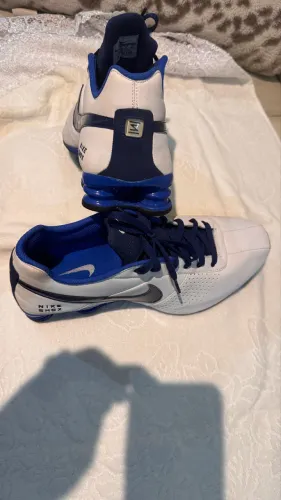 Tênis Nike Shox 4 Bolas