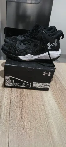 Tênis Under Armour
