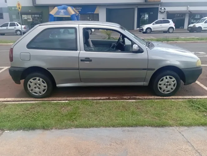 Volkswagen Gol 1.0 MI Fun/ Highway/ Sport 16V 2/4p 2001