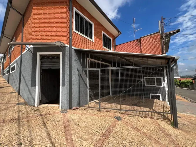 IMÓVEL EM ÓTIMA LOCALIZAÇÃO