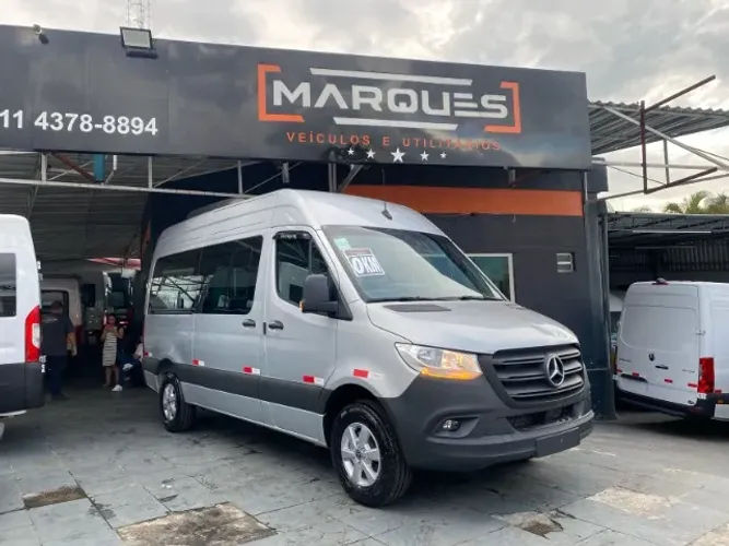 Mercedes-Benz Sprinter 417 F. Vidrado L.t.a. Die. (e6) 2027