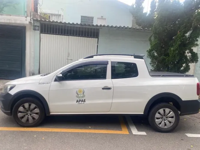 Volkswagen Saveiro Robust 1.6 Total Flex 8V CD 2018