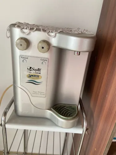 Bebedouro elétrico