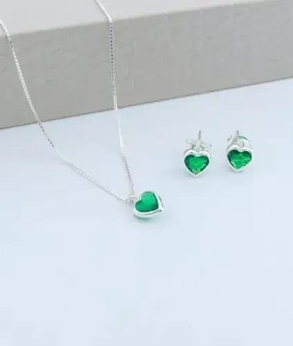 ? CONJUNTO CORAÇÃO VERDE ESMERALDA EM PRATA 925 ?