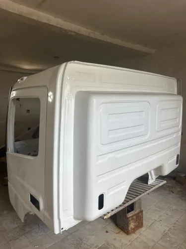 VENDO CABINE MERCEDES ATEGO
