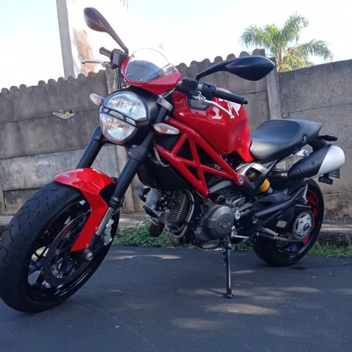 DUCATI MONSTER 796 - OPORTUNIDADE!!!