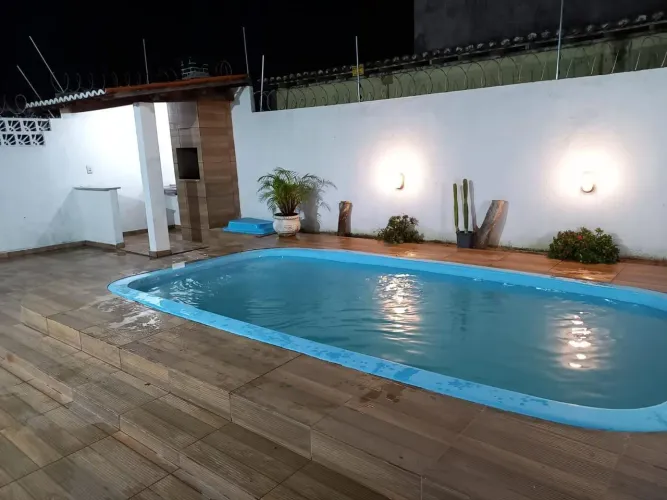 Alugo casa na Praia de Sant Rita