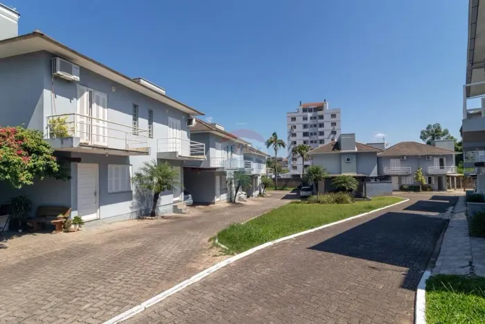 Casa à venda em condomínio fechado no bairro Oeste em Sapiranga