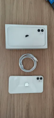 iPhone 11 64GB