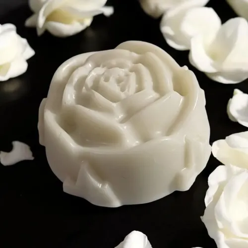 Sabonete artesanal de argila branca