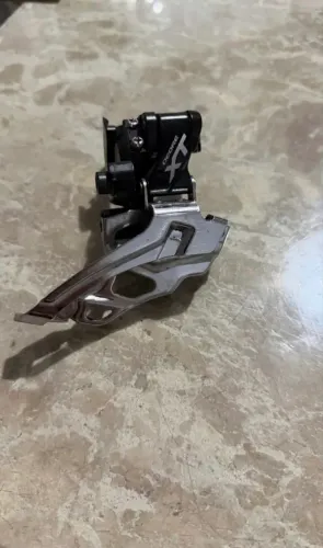 Cambio dianteiro shimano deore xt 786