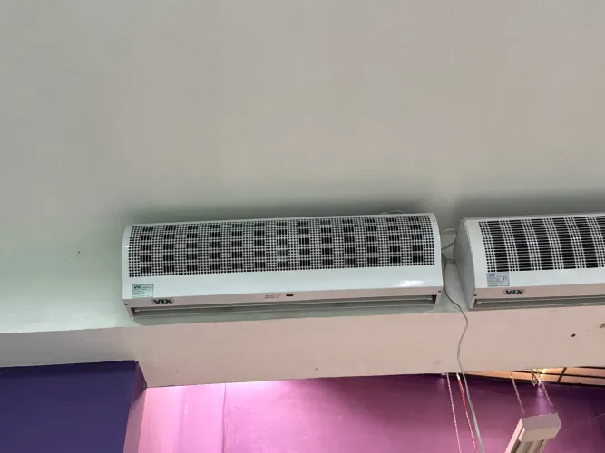 Cortinas de ar condicionado