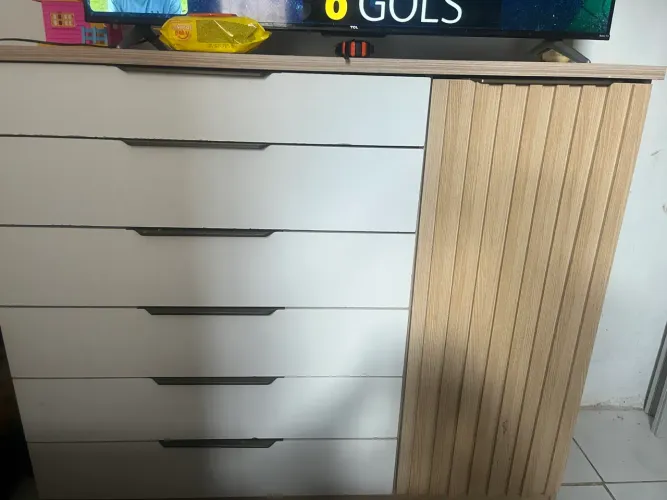 Cômoda 6 gavetas