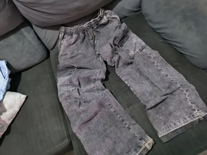 Calça cargo larga preta