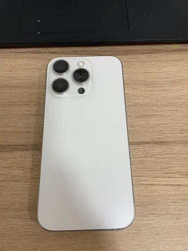 iPhone 15 pro 128gb