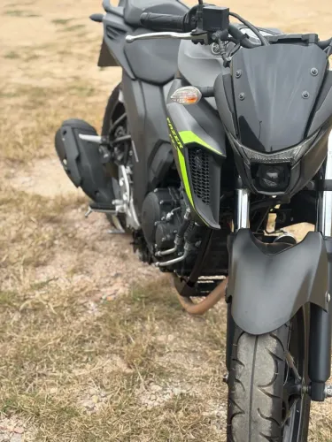 FZ25 - 2024