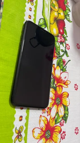 IPhone XR 64 GB preto único dono