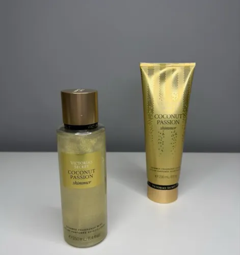 Victoria Secret Coconut Passion Shimer
