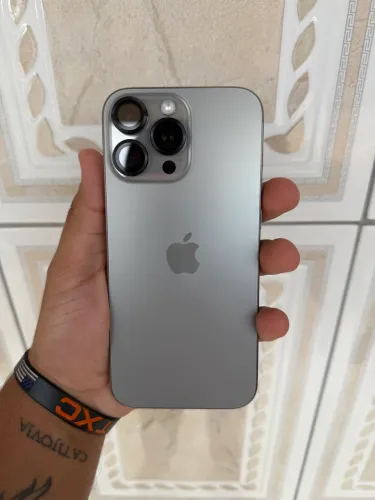 iPhone 16 Pro Max 256g cor titanium