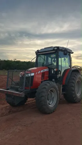 Massey Ferguson 5710