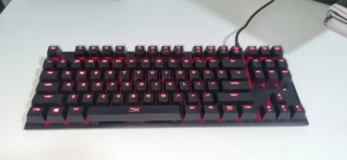 Teclado mecânico Alloy FPS PRO Switch MX Red