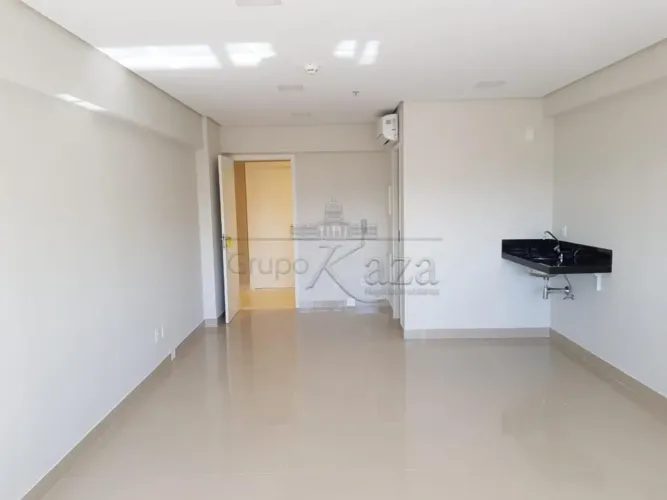 Oportunidade - Sala comercial - Centro Empresarial Aquarius By Helbor - Aquarius - 32m².