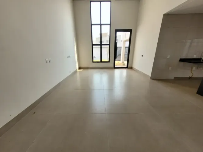 Casa com 179m² para locação no bairro Novo Mundo