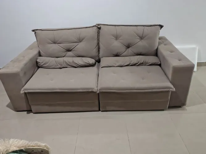 Sofá retrátil 4 lugares
