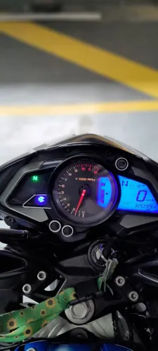 Dominar 200 cilindradas