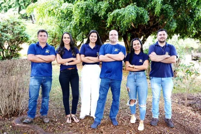 Vagas de pintor, serralheiro, eletricista e pedreiro