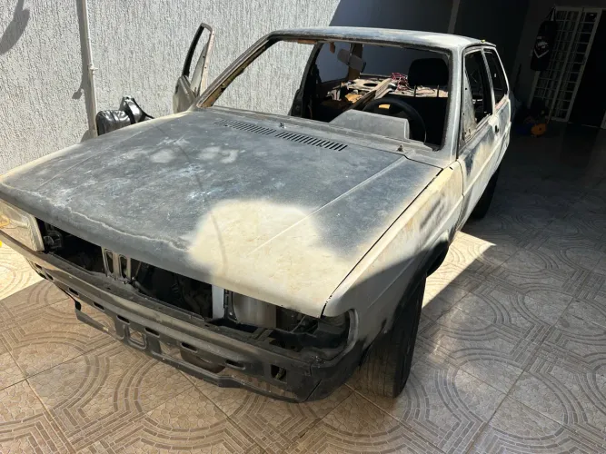 Volkswagen Voyage CL 1.8 (álcool) 1991