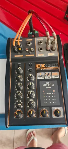 Mesa de Som Automotivo Expert Electronics MX-1 - 4 Canais / 12V