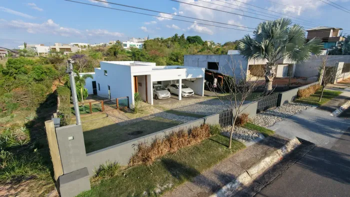 Casa no Condomínio Aldeias do Lago