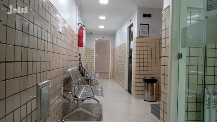 Sala comercial no 1 andar com 23,36 m2, em prédio comercial, Centro