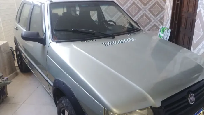 Fiat Uno Mille Celeb. WAY Econ. 1.0 F.flex 4P 2010