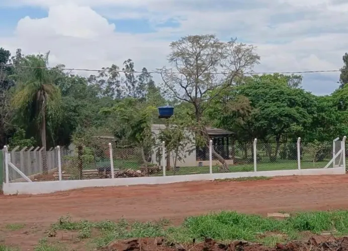 Vendo Casa em Região de Chácaras