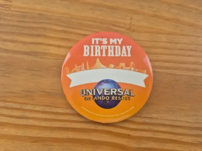 Bottom Oficial Universal Orlando Resort. It's My Birthday!