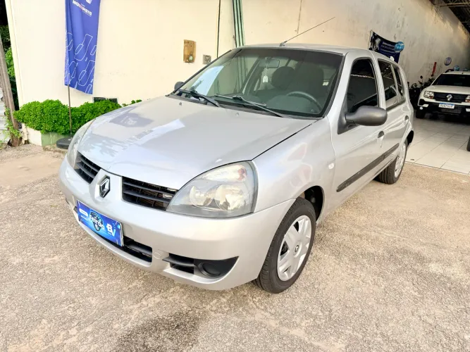 Renault Clio Campus Hi-flex 1.0 16V 5P 2011