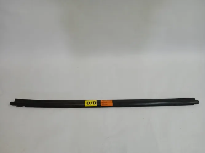 Pestana Externa Porta Dianteira Direita Toyota Etios 2019/20