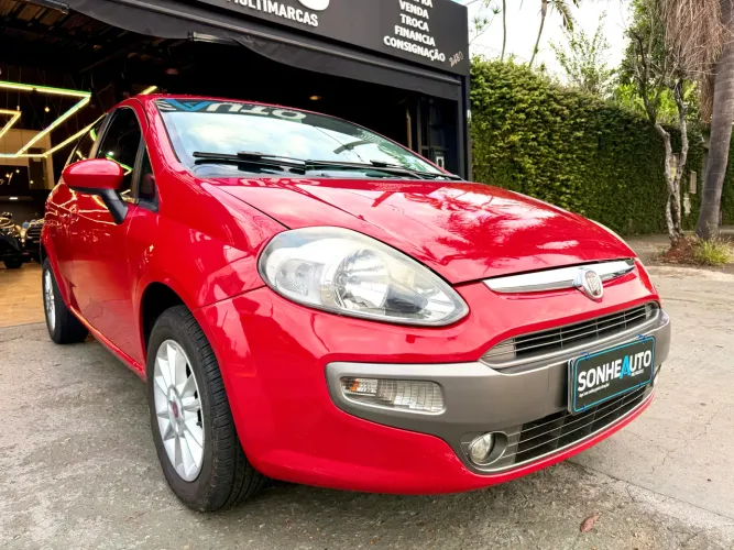 Fiat Punto Essence 1.6 Flex 16V 5P 2013