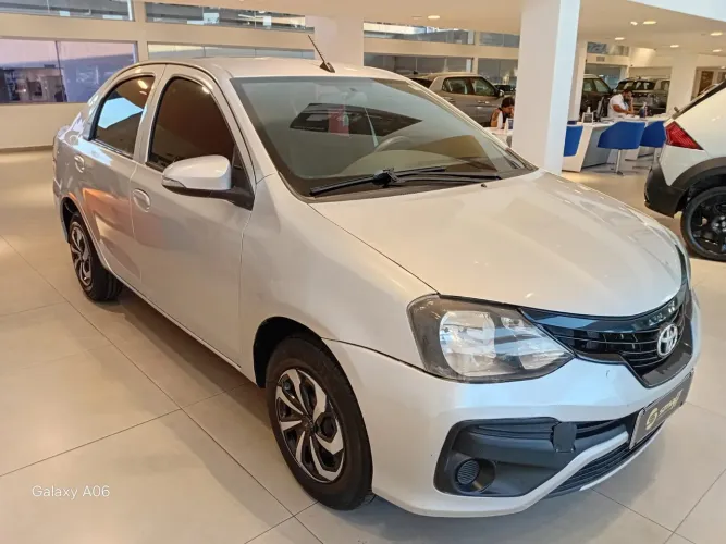 Toyota Etios X Plus Sedan 1.5 Flex 16V 4P Aut. 2020