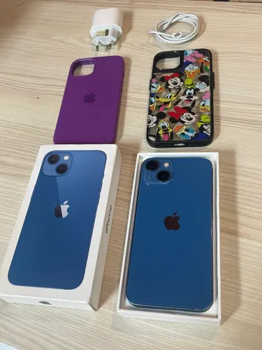 iPhone 13 - 128gb (Seminovo)