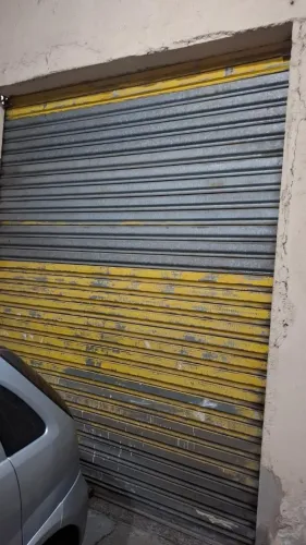 Porta de Salão Comercial