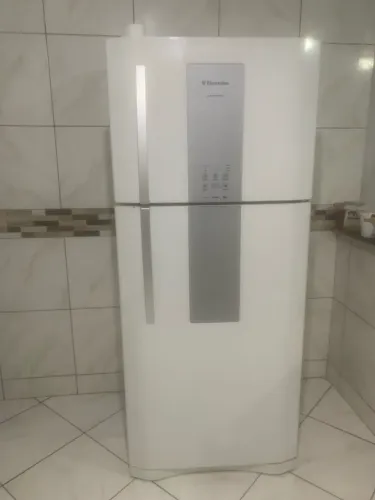 Vende-se geladeira Electrolux
