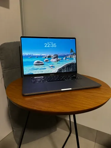 Macbook Pro 2019 - 32GB Ram - 1TB de Armazenamento