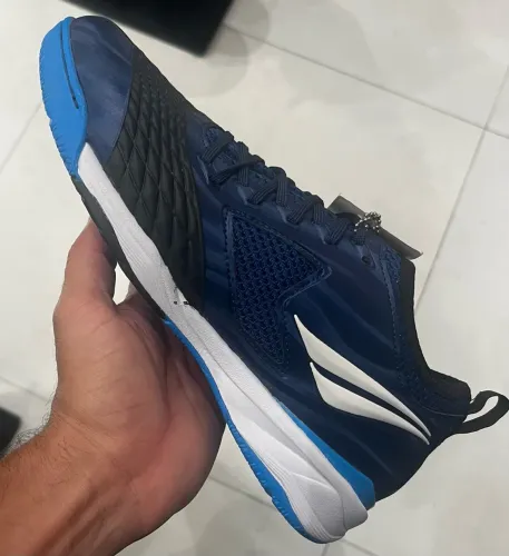 Chuteira futsal Max1000 nunca usada
